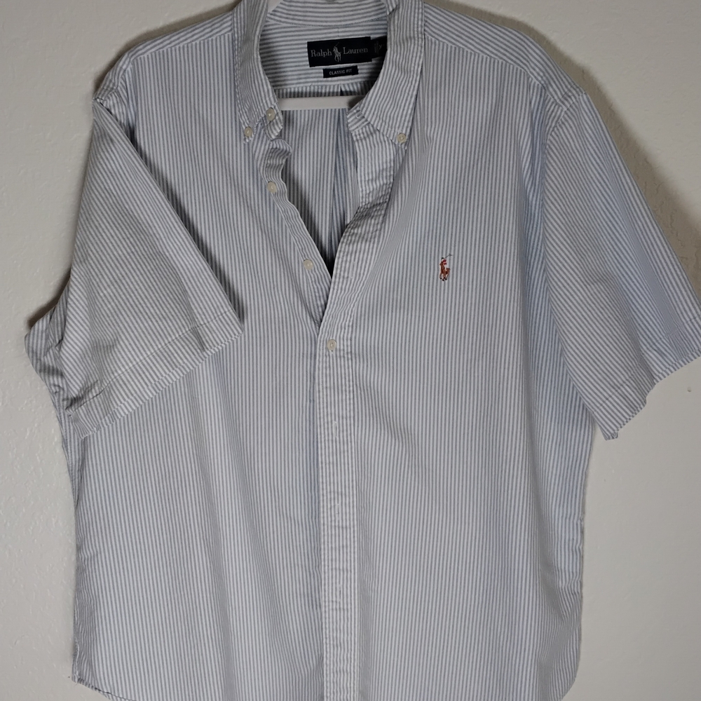 Ralph Lauren Men's Blue and White Striped Shirt